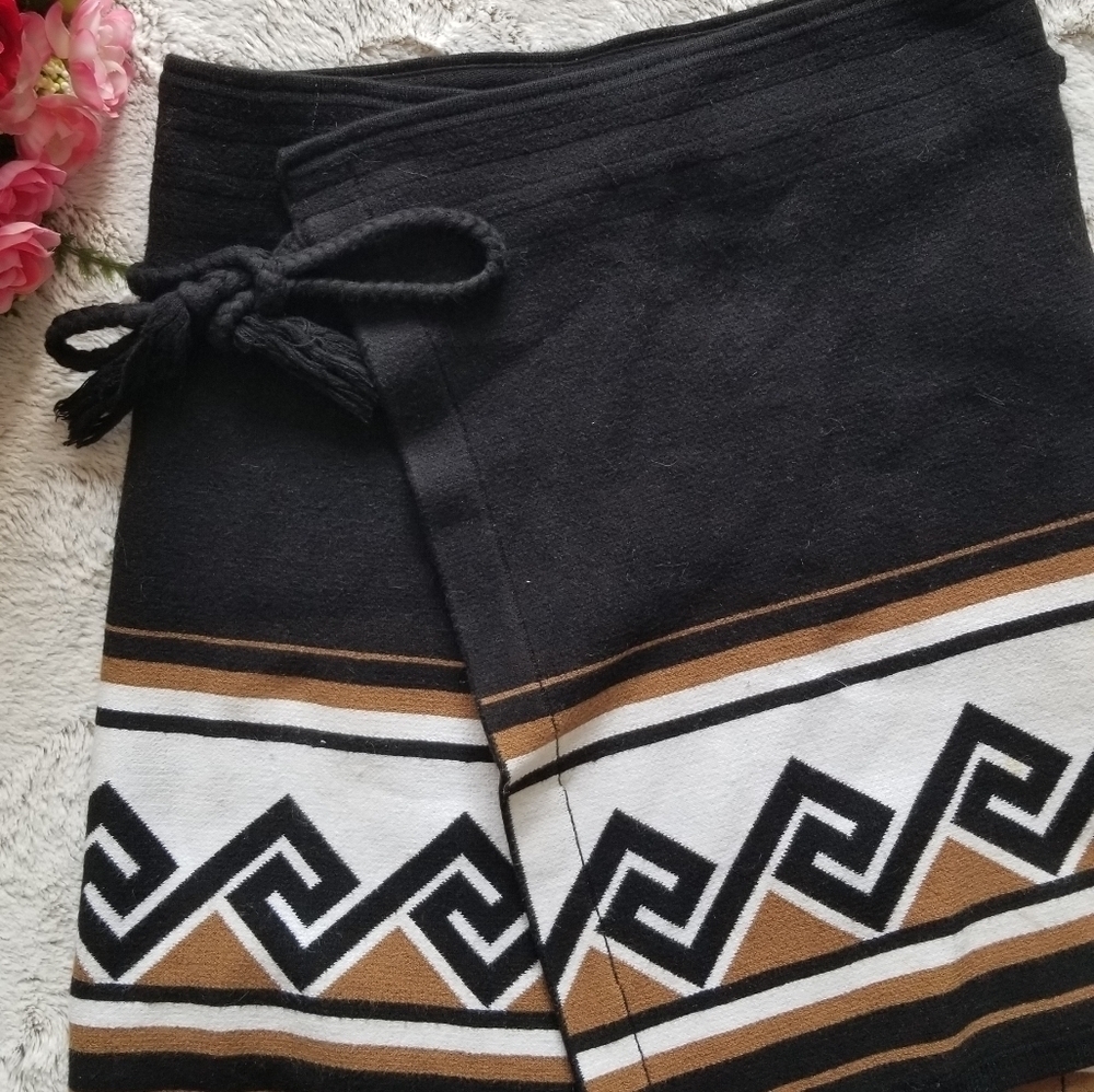 Talula Black Meander‎ Wrap Skirt Brown White Sz S